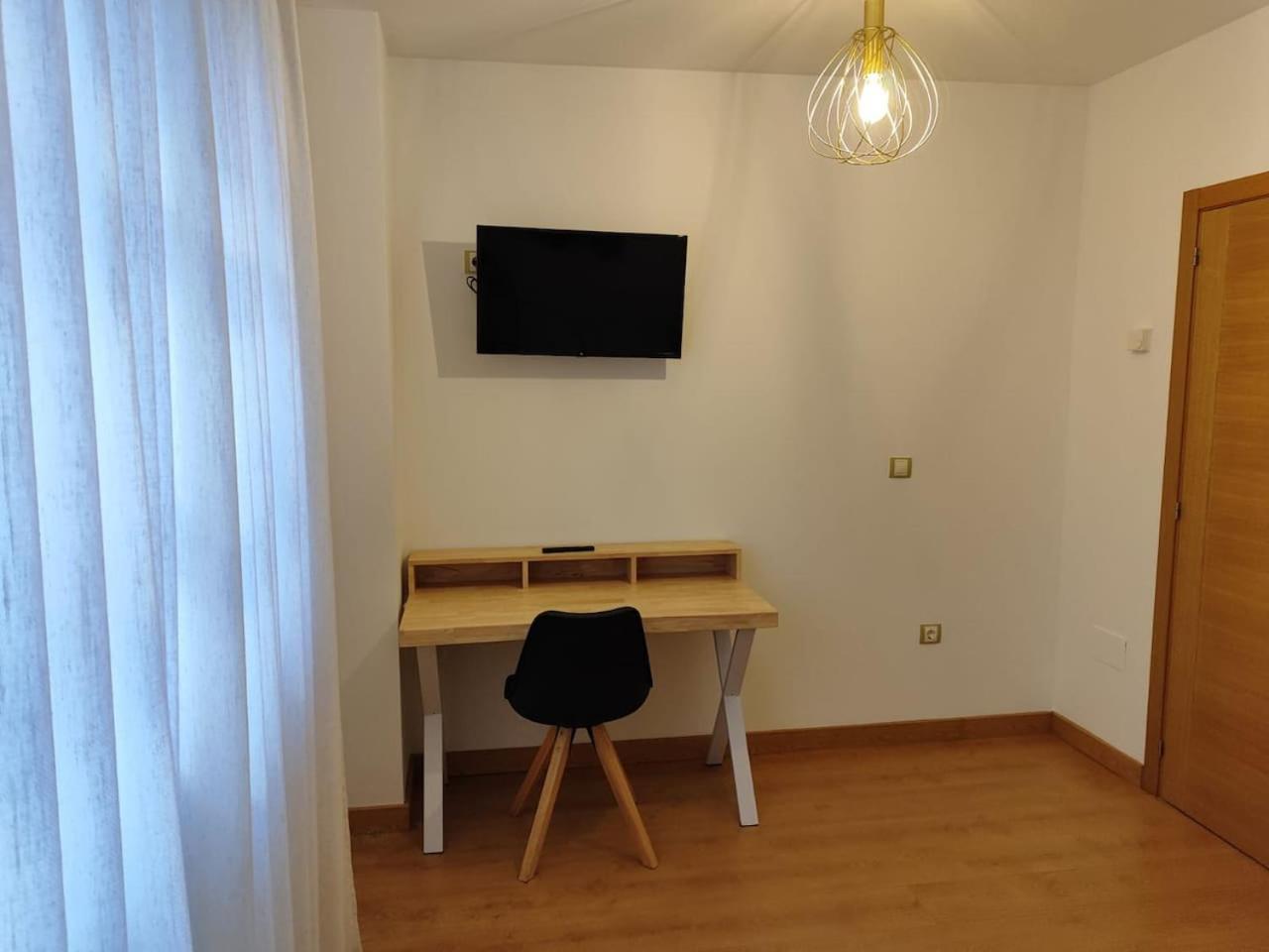 Canos De Rivero, Con Garaje Y Wifi, Vut-4366-as Avilés